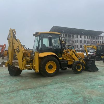 7 tonnes Used JCB 3CX roue du chargeur de charrue type machine de déplacement de terre d'occasion